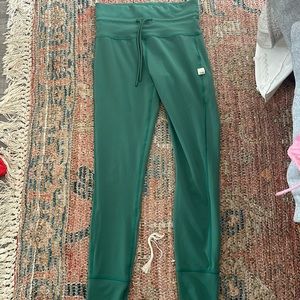 Vuori Daily Legging Green